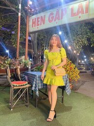 Ý Nguyễn Mobile